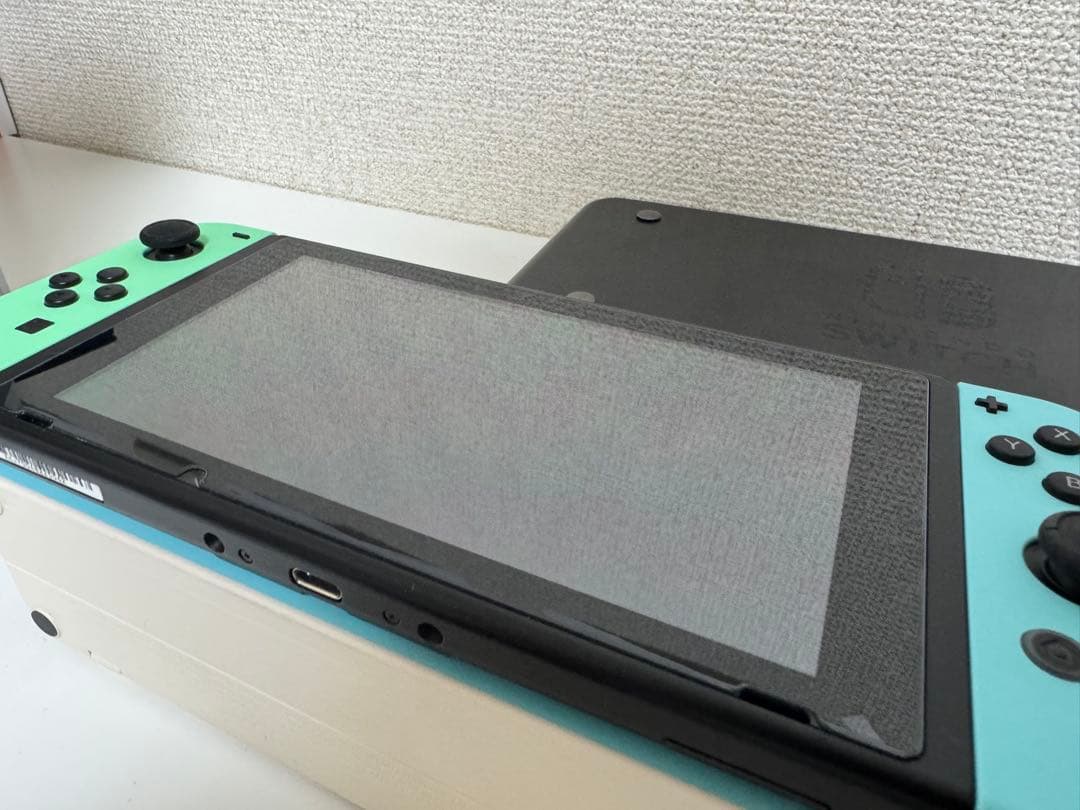 Nintendo Switch 本体 あつまれどうぶつの森　※箱なし