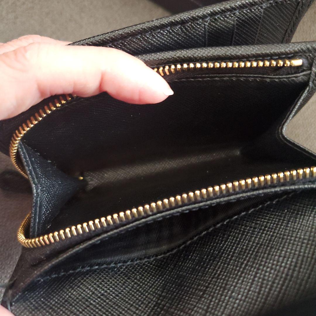 PRADA サフィアーノ ブラック 三つ折り財布