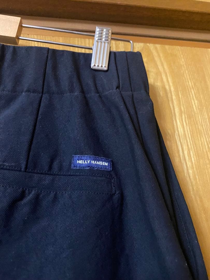 ヘリーハンセン HELLY HANSEN キュロット パンツ 黒　WMサイズ