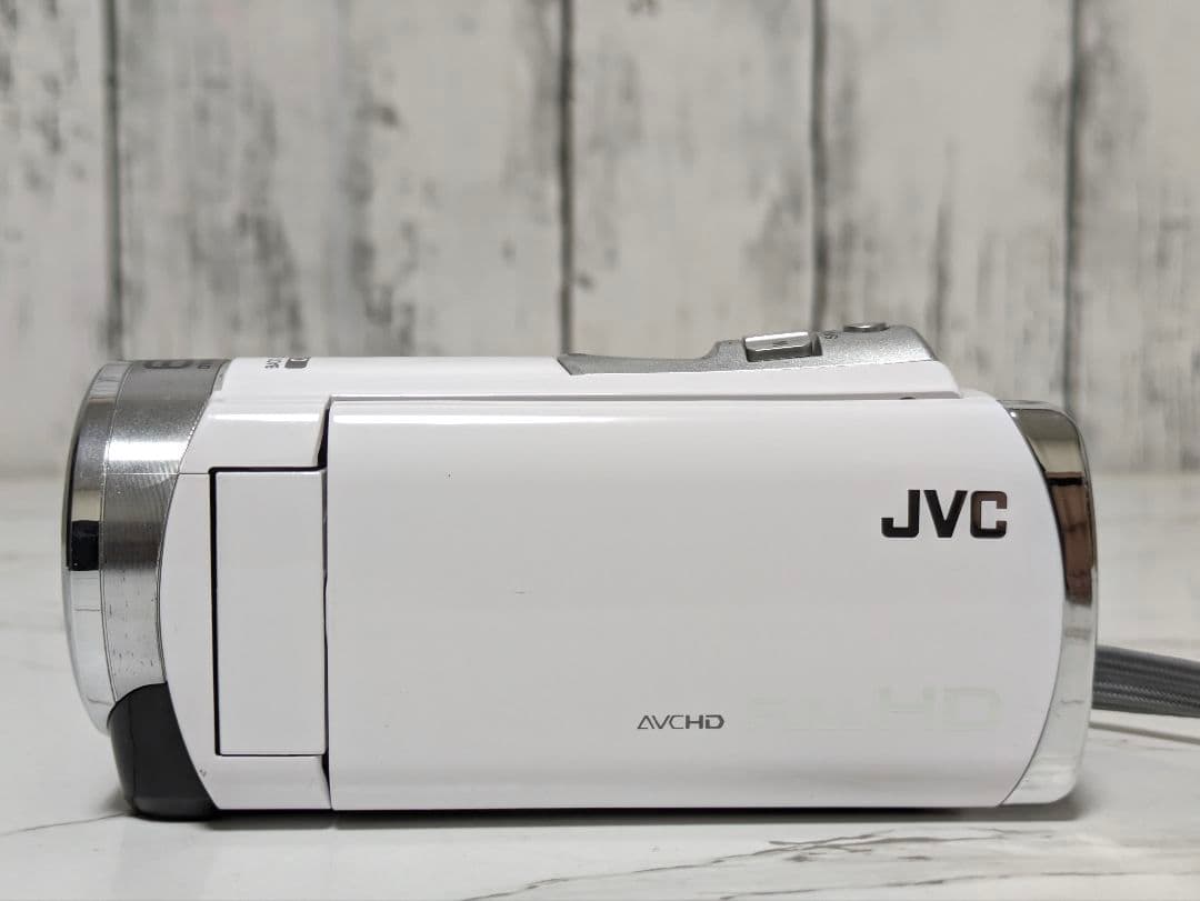 JVC　GZ-HM177　ホワイト