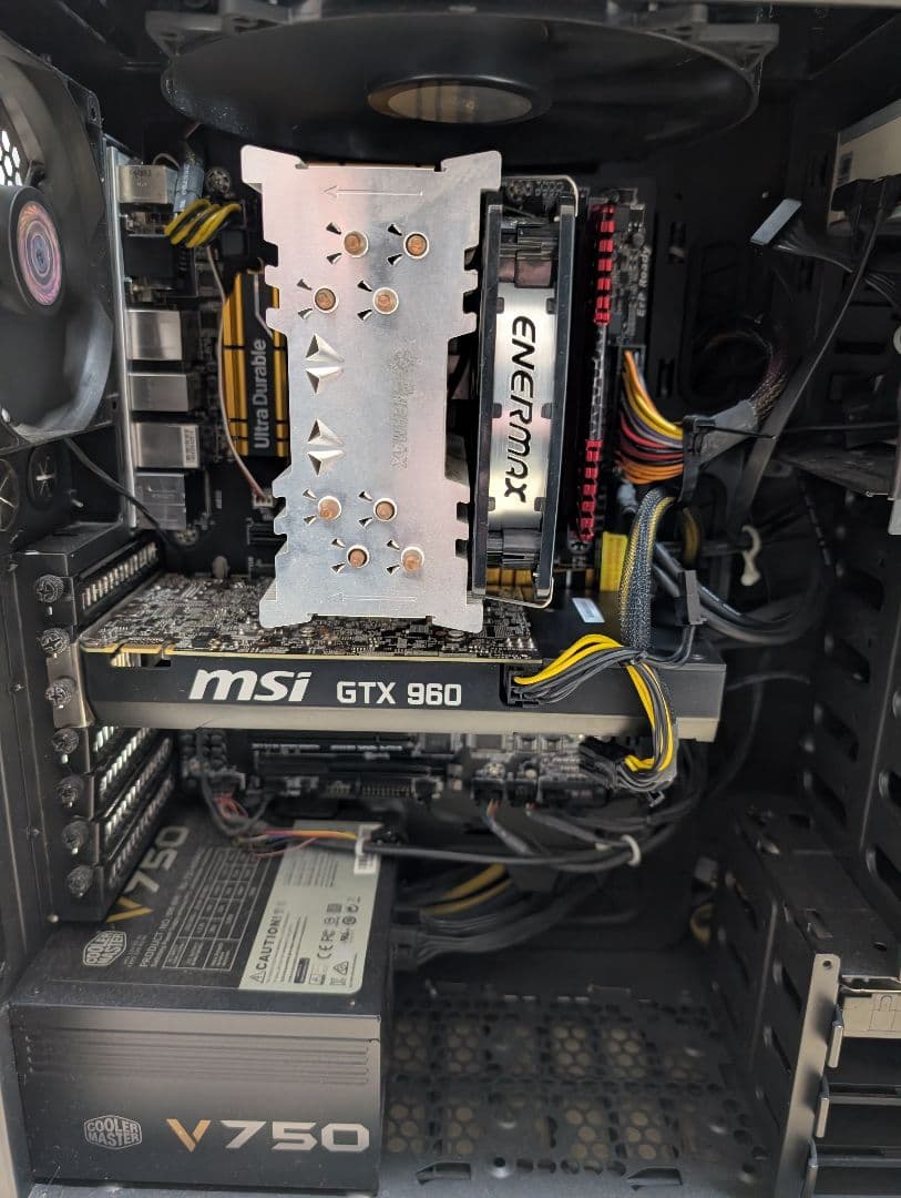 ライトゲーミングパソコン デスクトップパソコン pc