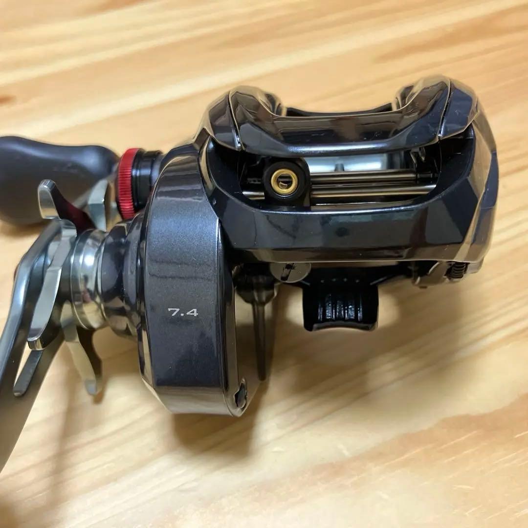 【4日迄】SHIMANO Scorpion MD 200HG RIGHT