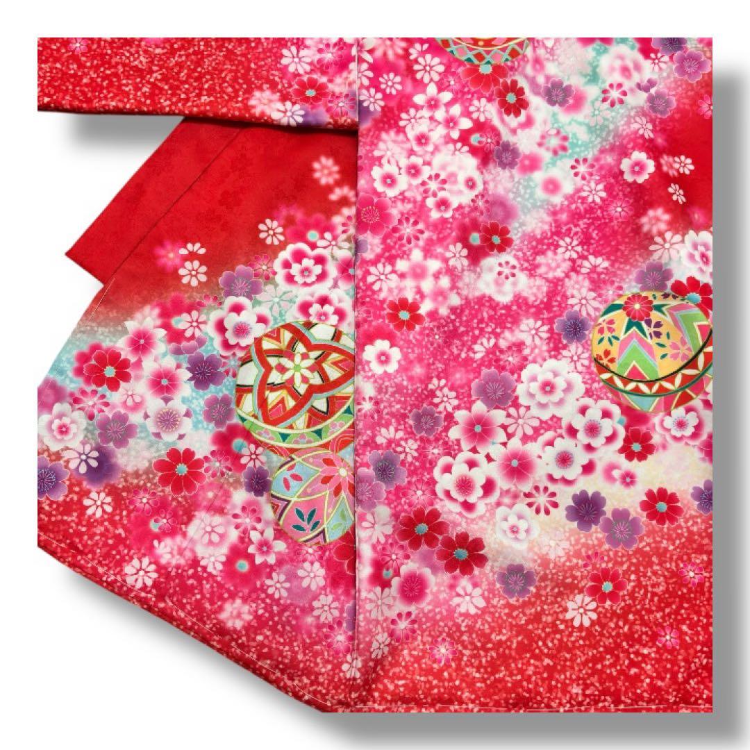 【新品未使用】豪華刺繍入り お宮参り 産着 女の子 合繊 赤