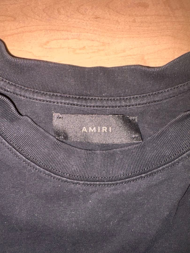 AMIRI ブラック Tシャツ
