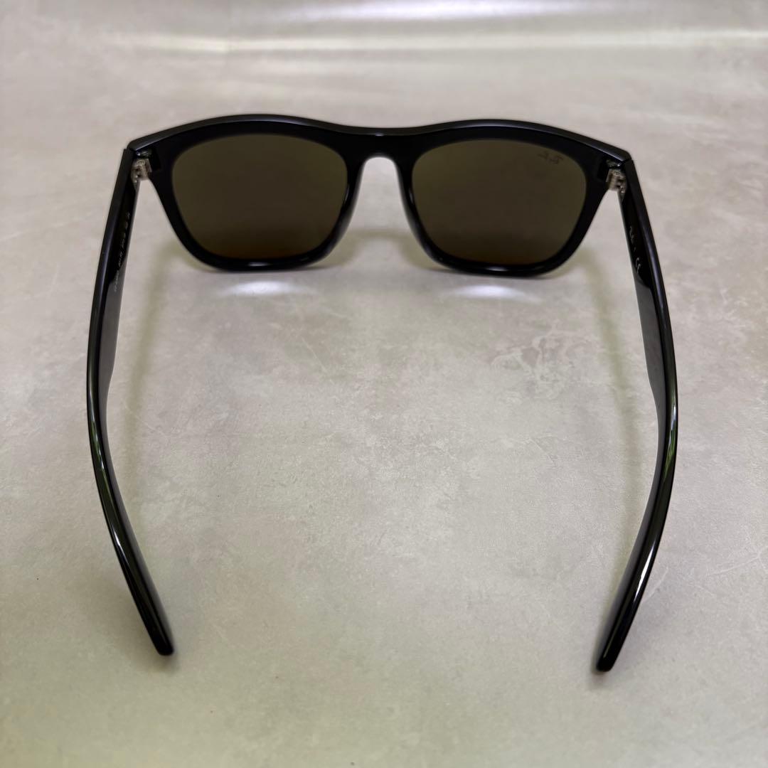 美品　Ray-Ban ブルーレンズ サングラス　ウェイファーラー　ブラック