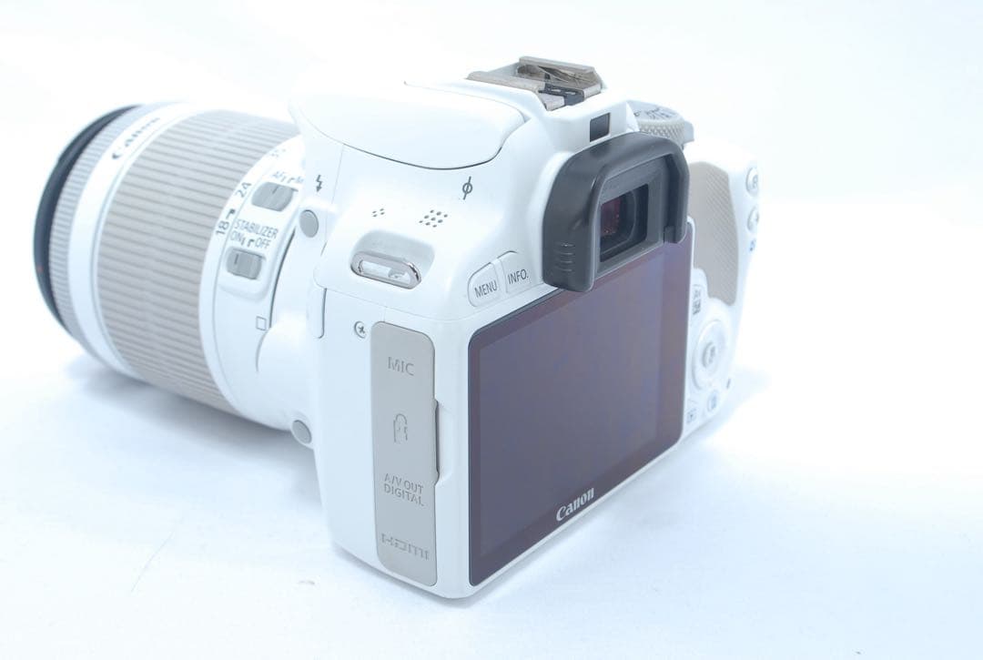 Canon EOS Kiss X7☘️ホワイト一眼レフ☘️初心者おすすめ スマホ転送