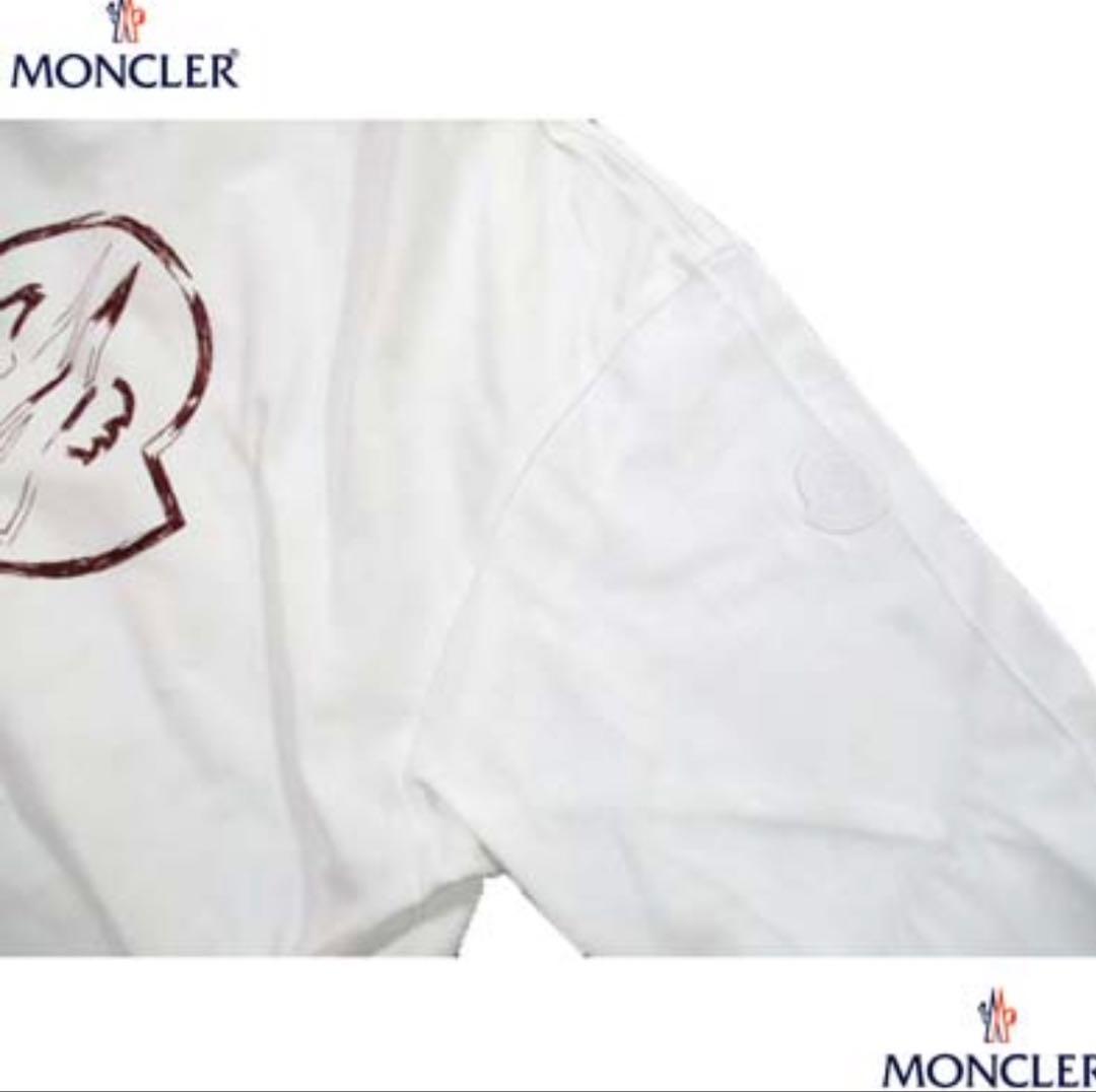 MONCLER ロゴ刺繍 ホワイトTシャツ　［Mサイズ］