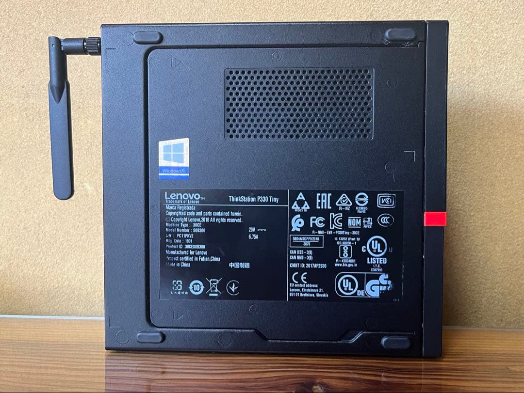 ミニPC Lenovo ThinkStation P330 Tiny i7 NVIDIA
