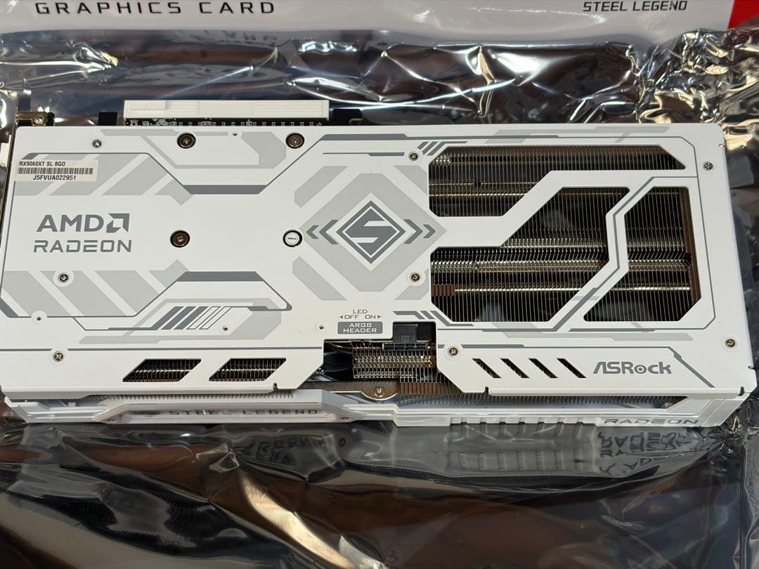 グラフィックボード・グラボ・ビデオカード ASRock Steel Legend AMD RX 9060 XT 8GB