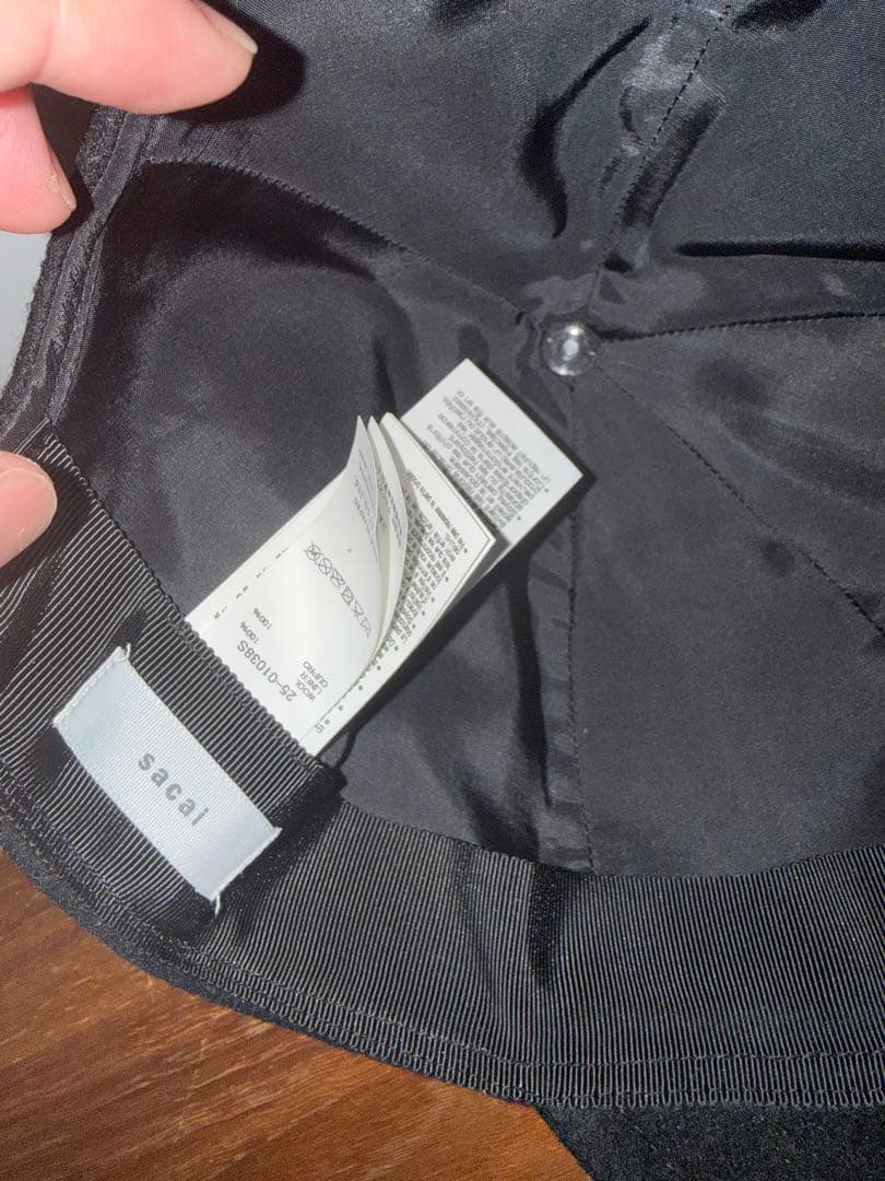 sacai ブラック ベースボールキャップ　値下げ不可