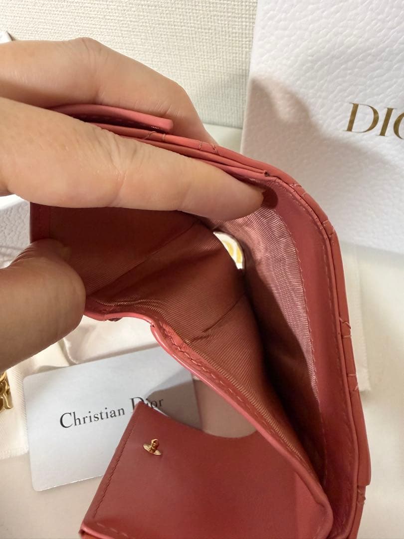 【e☆さま専用】LADY DIOR ロータスウォレット パテントカーフスキン財布