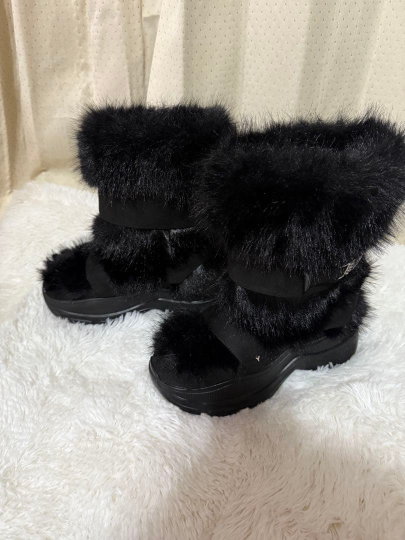 MOLO SHORT BOOTS M ブラック