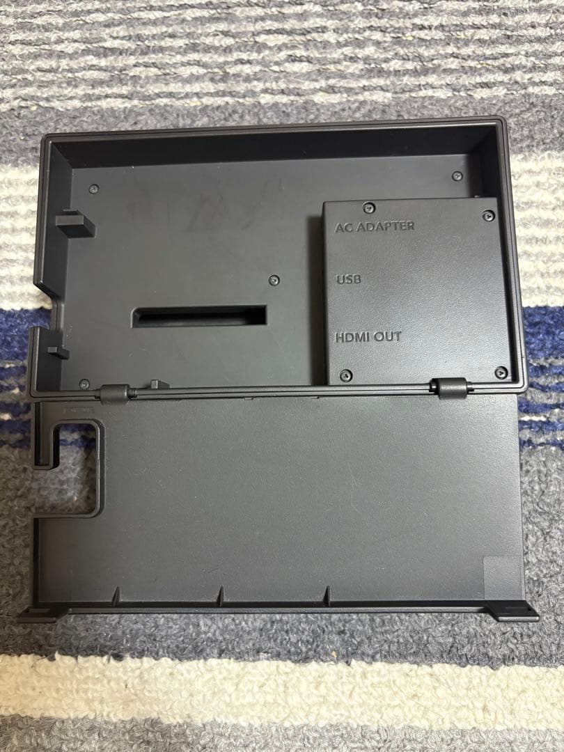 Nintendo Switch 本体Joy-Con2セット付き　スイッチ