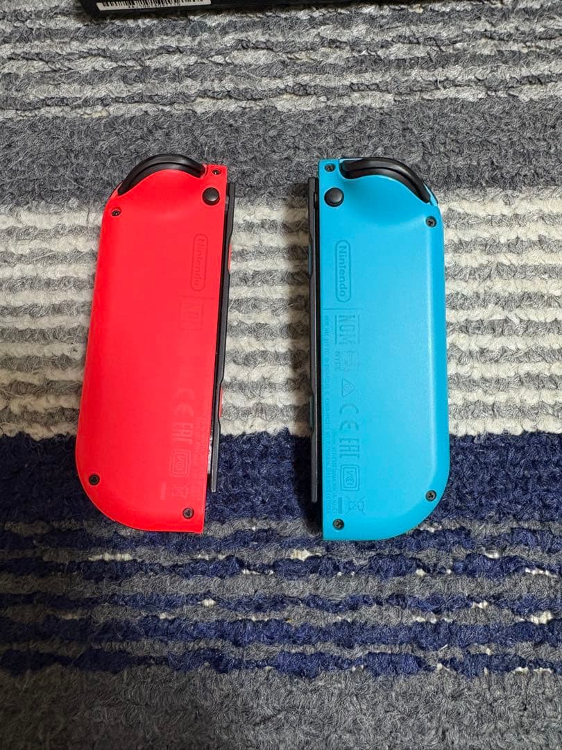 Nintendo Switch 本体Joy-Con2セット付き　スイッチ