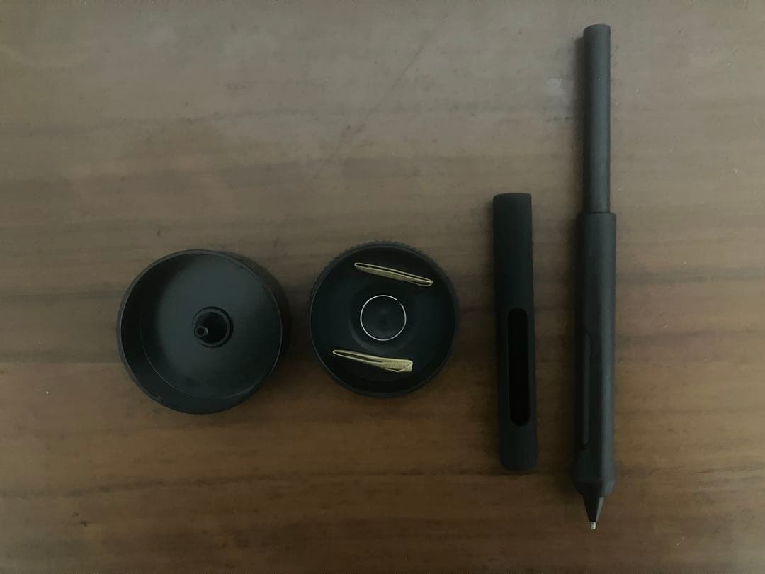 Wacom Intuos Pro Small ペンタブレット本体 2025年版
