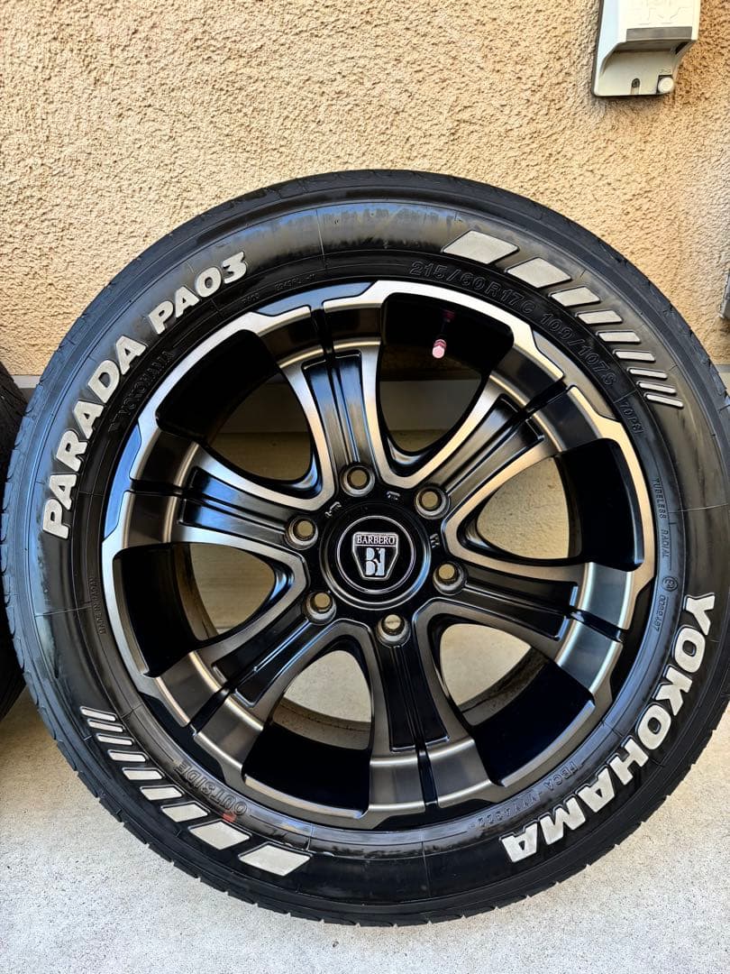 BARBERO W-DEEPS 17x6.5 +38 ハイエース200系