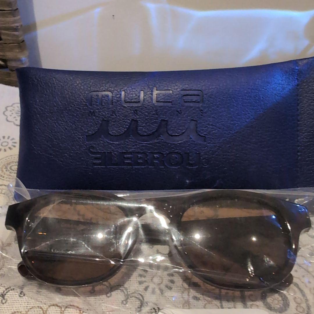 ELEBROU × muta MARINE UV保護サングラス ケース付き