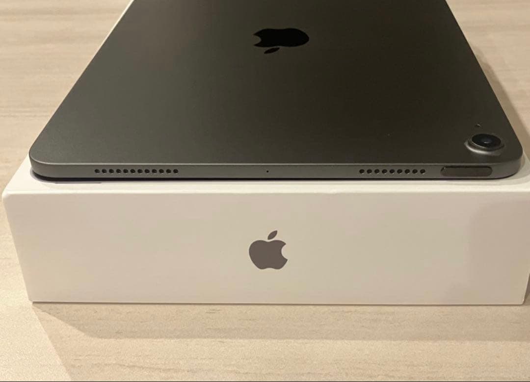 iPad Air 第4世代 10.9インチ