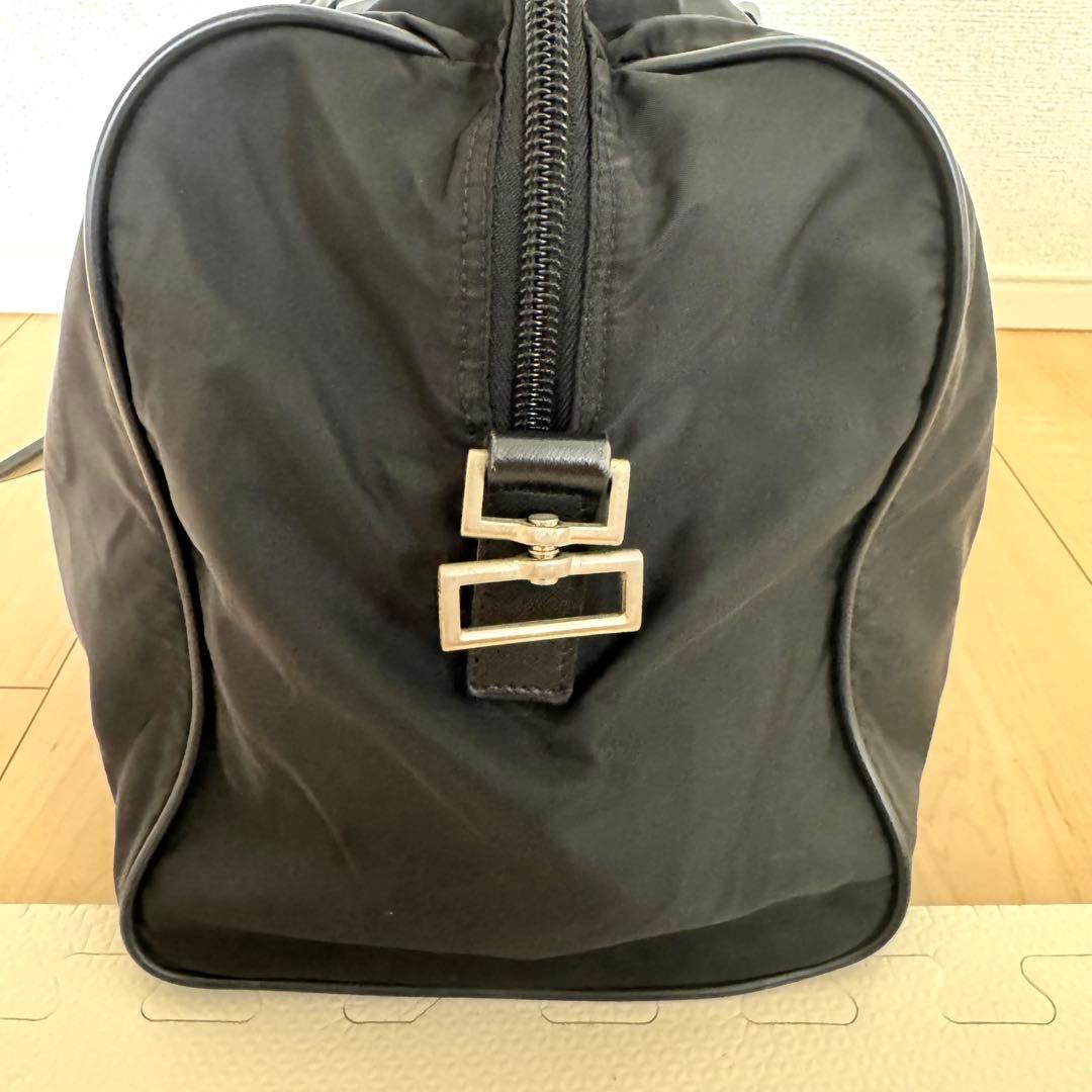 プラダ　ボストンバック