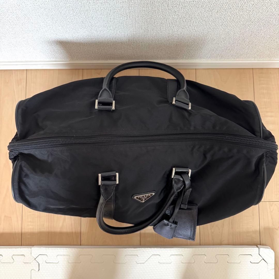 プラダ　ボストンバック