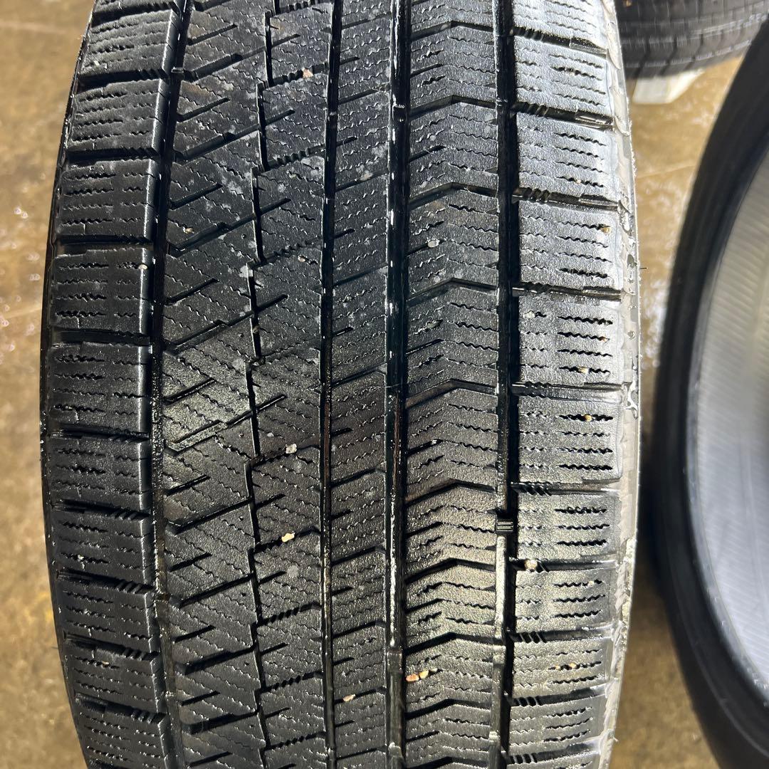 最終値引き！スタッドレスタイヤ 245/45R19 VRX2