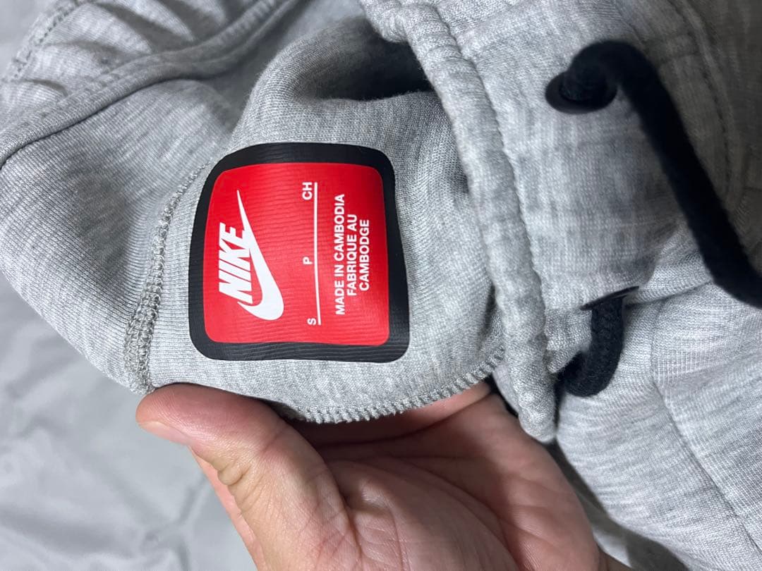 正規品　NIKE　ナイキテックフリース 上下Sサイズ　セットアップ　ロゴエラー品