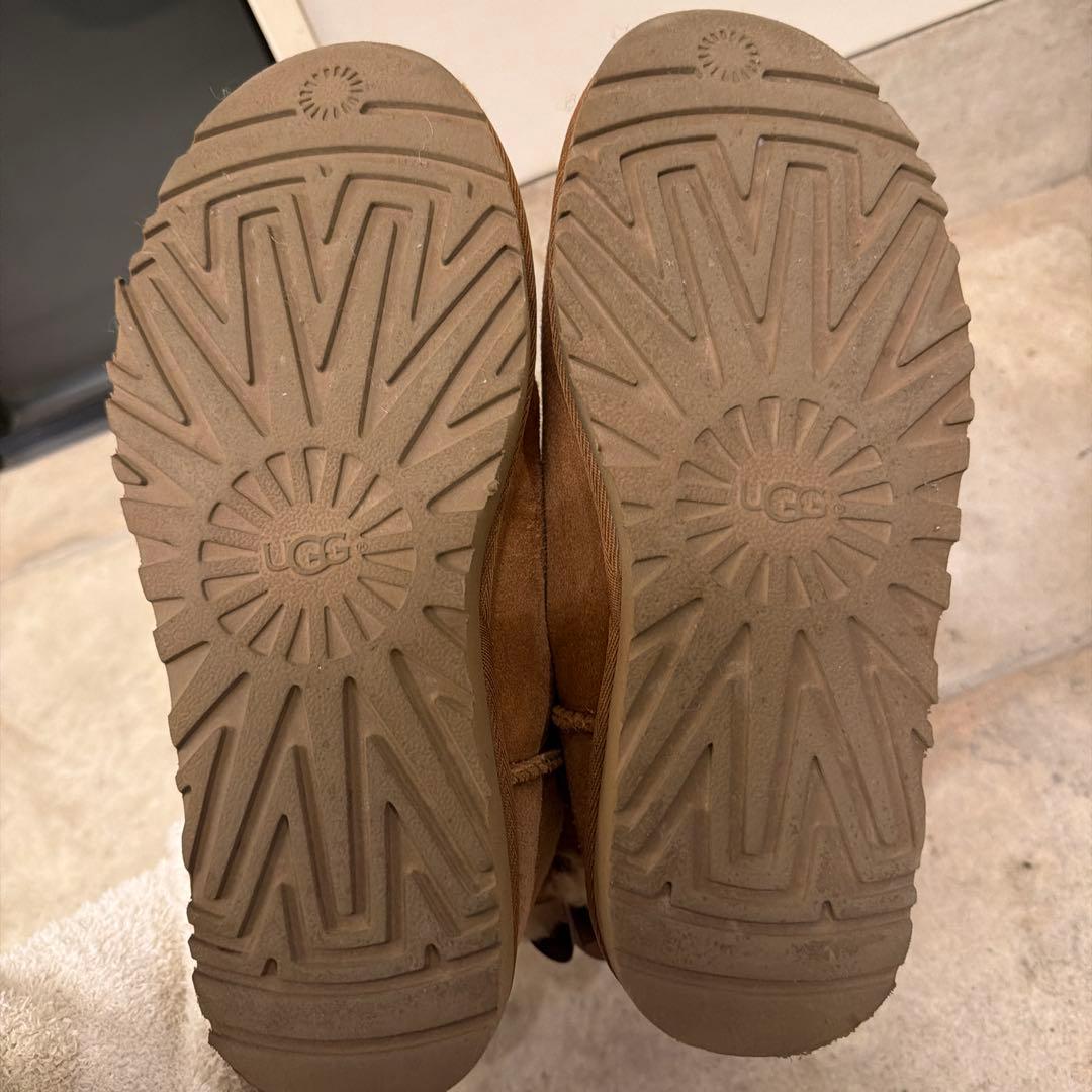 UGG アグ　ムートンブーツ　リボン　チェスナット
