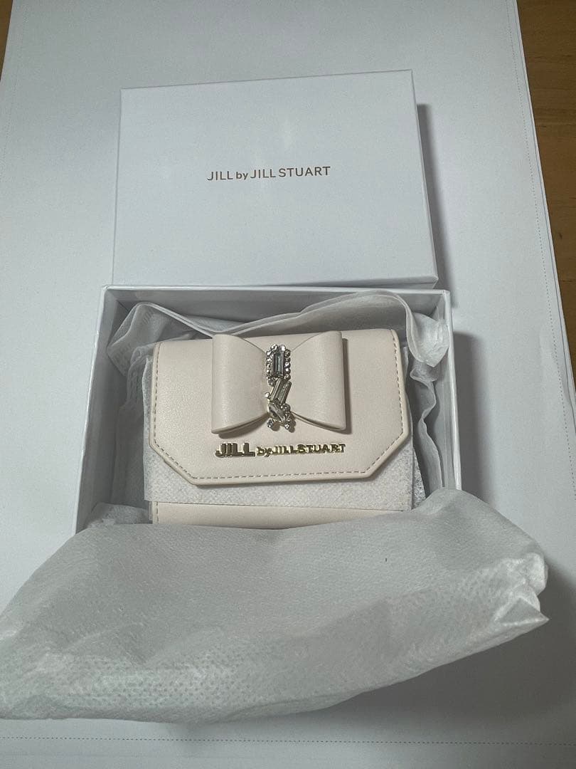 JILL STUART リボン付き三つ折り財布 ピンク