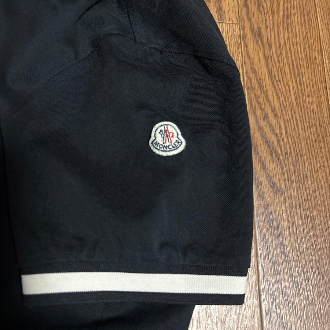 MONCLER 黒 ストライプ 半袖ポロシャツ