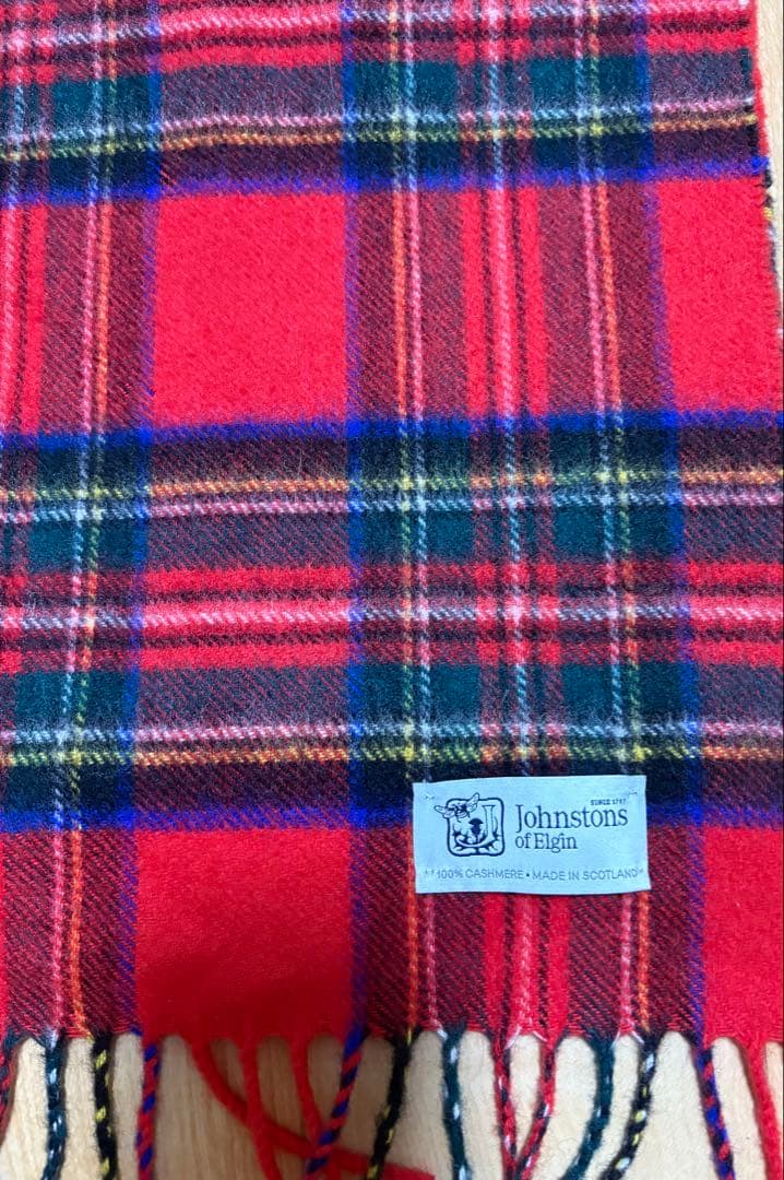 ▪︎最終値下げ！Johnstons of Elgin カシミヤマフラー