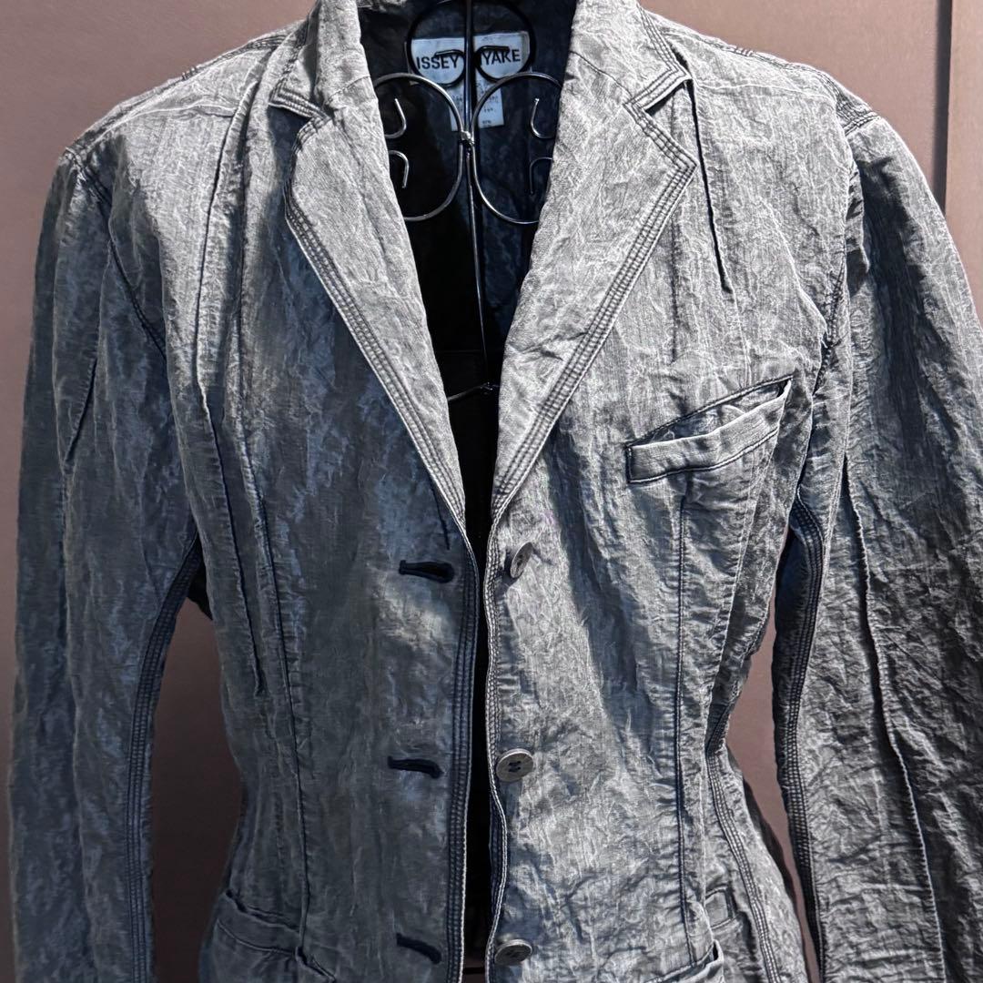 ISSEY MIYAKE イッセイミヤケ ジャケット 一重 光沢 グレー