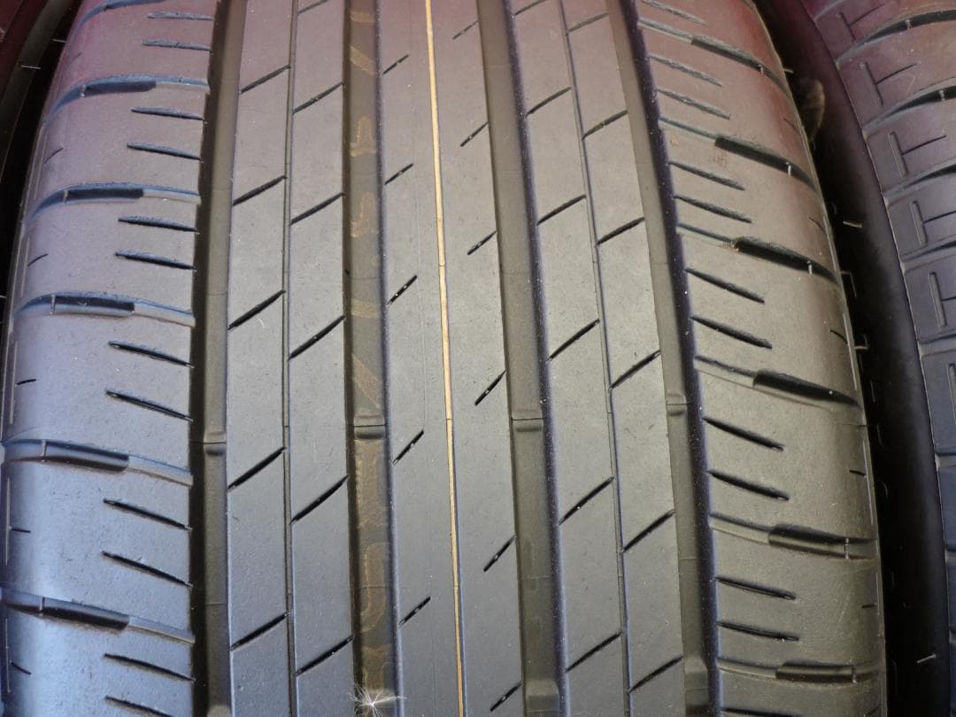 新車外しブリジストン製アレンザ 225/50R18 24年製国産サマータイヤ４本