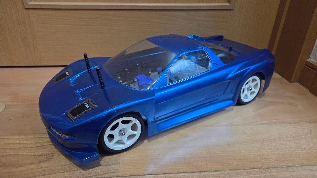 タミヤ TG10 エンジンカー 中古 エンジン分解清掃 始動 メカ調整済み