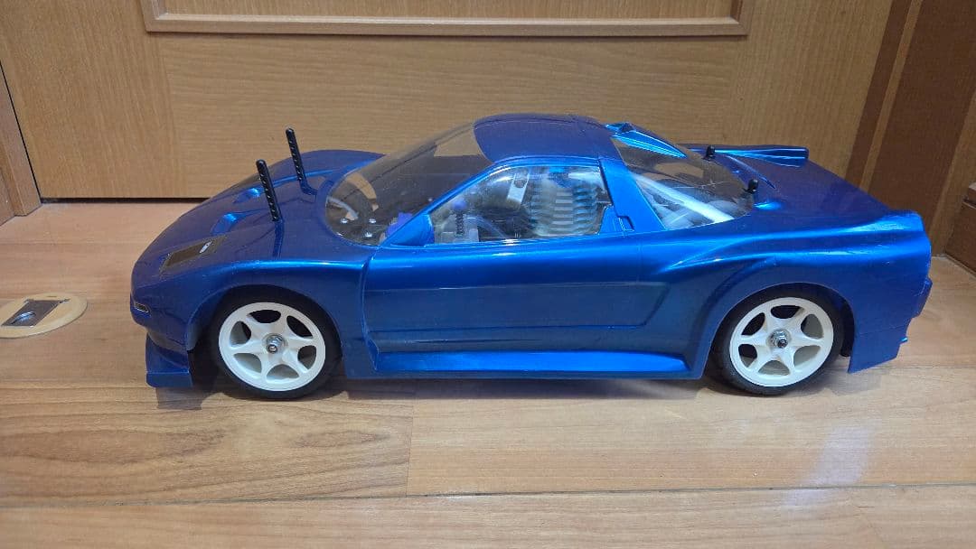 タミヤ TG10 エンジンカー 中古 エンジン分解清掃 始動 メカ調整済み