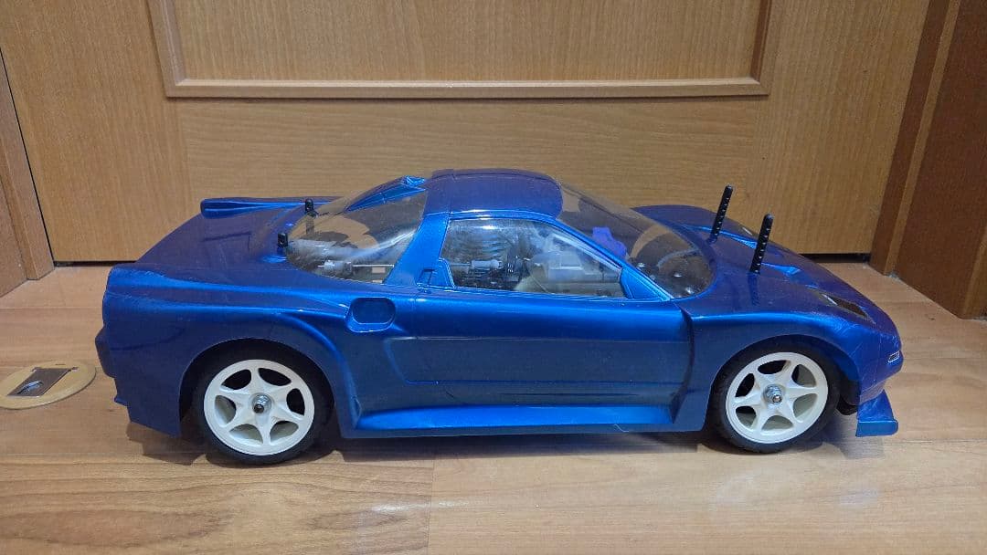タミヤ TG10 エンジンカー 中古 エンジン分解清掃 始動 メカ調整済み