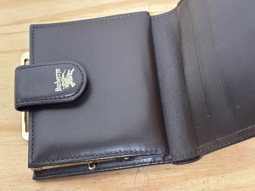O0214-01　バーバリーズ　二つ折り財布