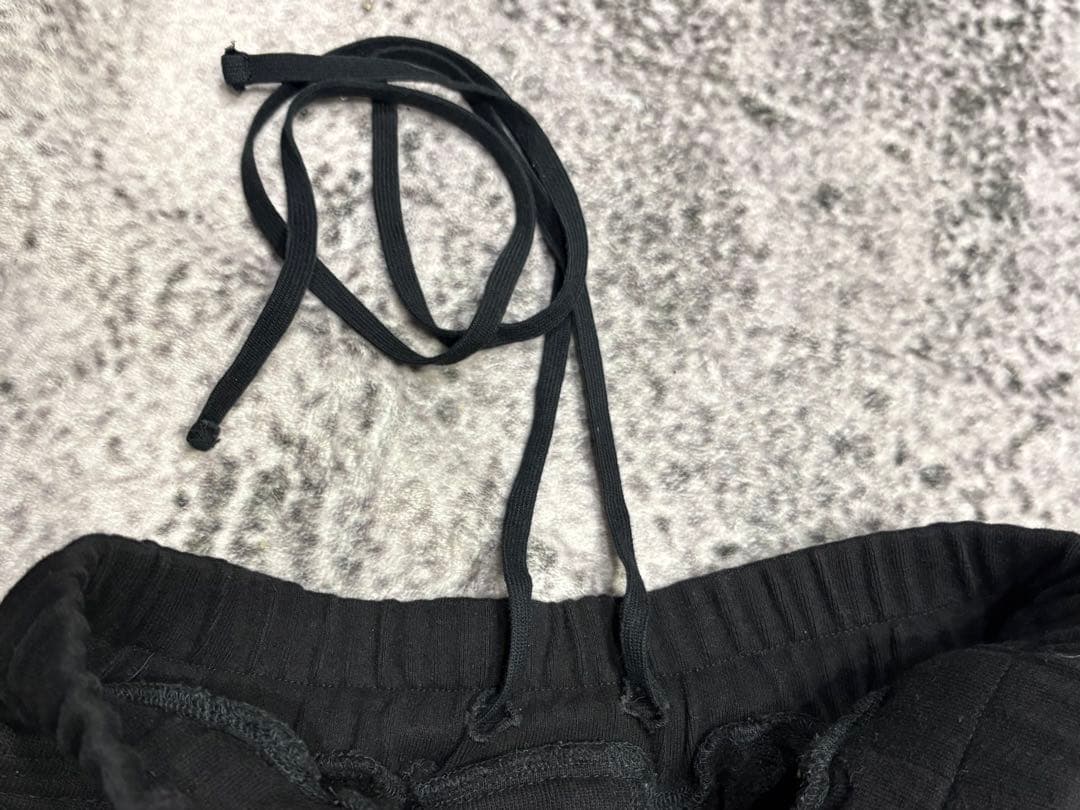 JULIUS ユリウス17-18AW ニューロマンティカ期 立体裁断 黒パンツ