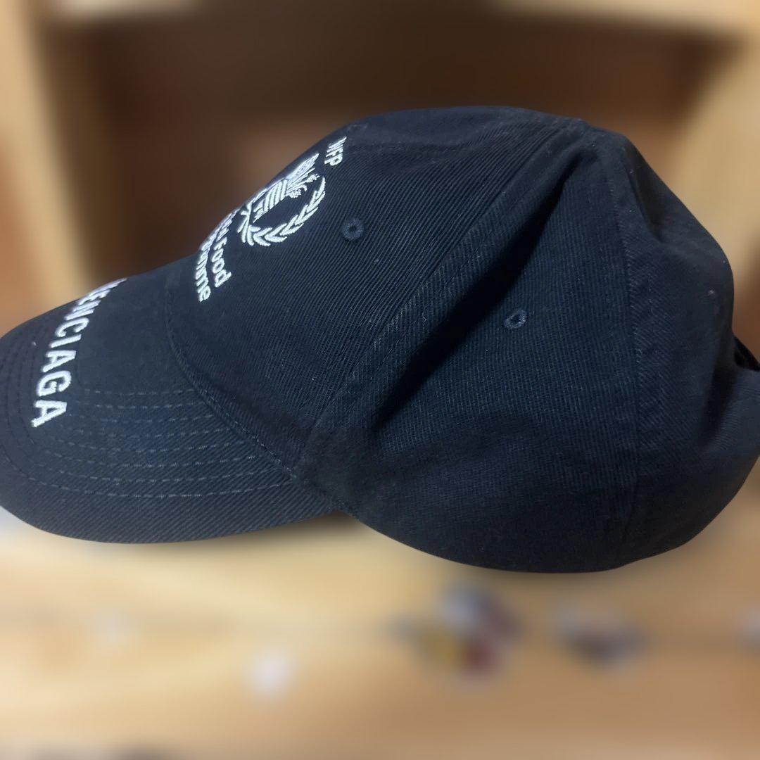 BALENCIAGA WFPロゴ ブラックキャップ