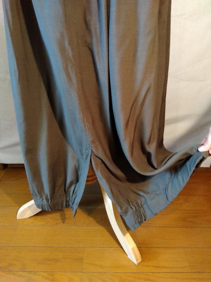 d*7様 【新品】45R　ロングスカート サイズフリー　ブラウン　両サイドにポケ