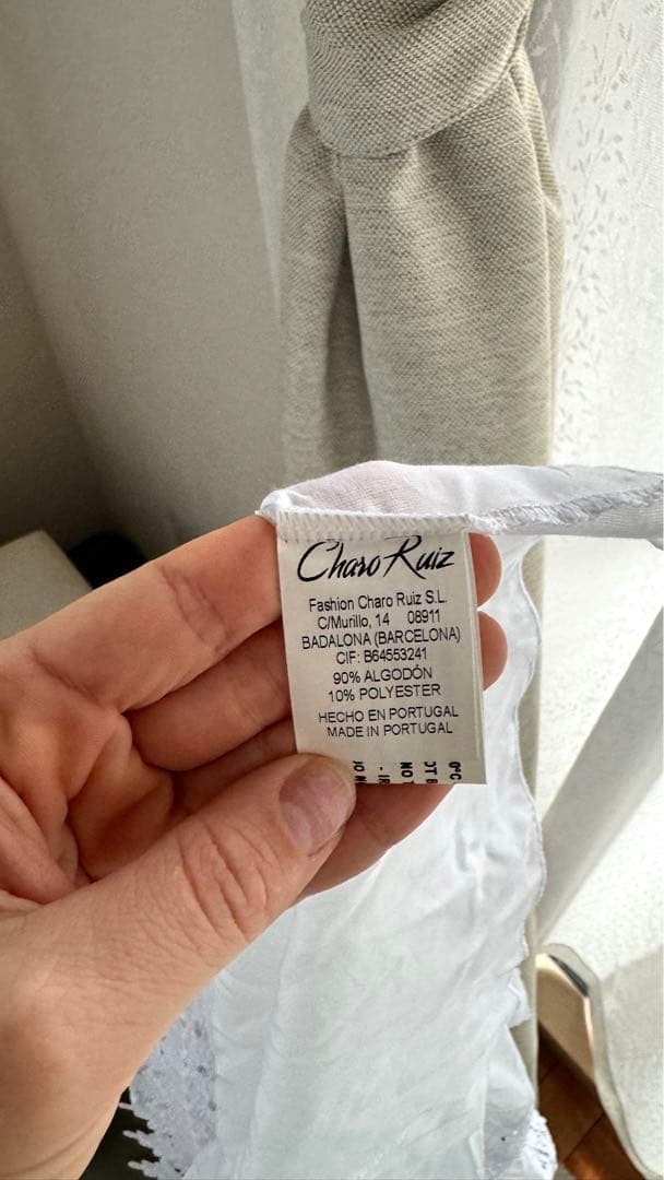 Charo Ruiz ホワイトキャミソール