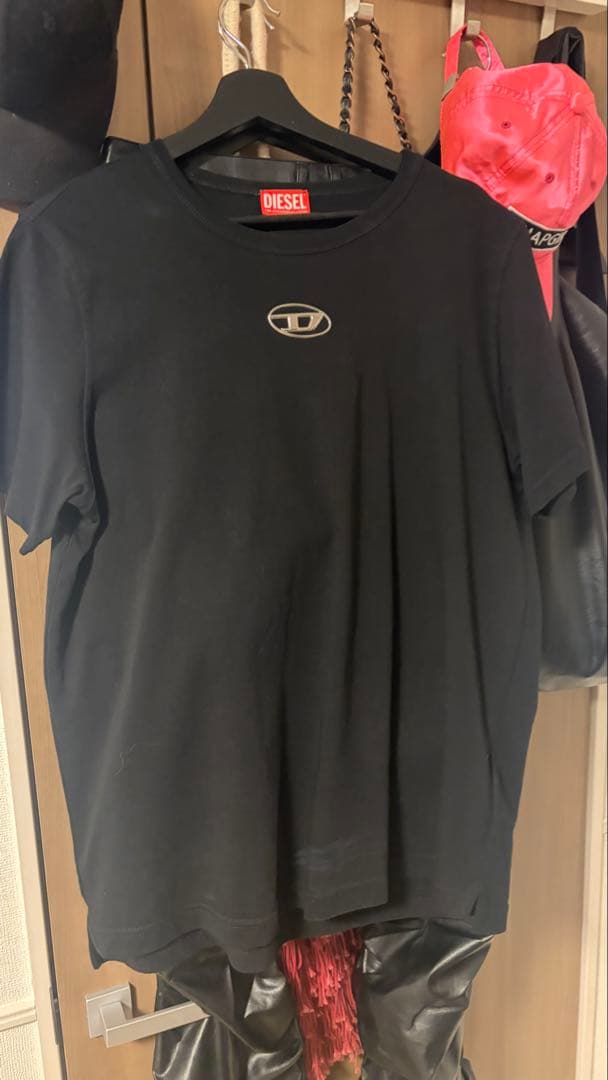 L*U様 DIESEL オーバルD Tシャツ ブラック 正規品