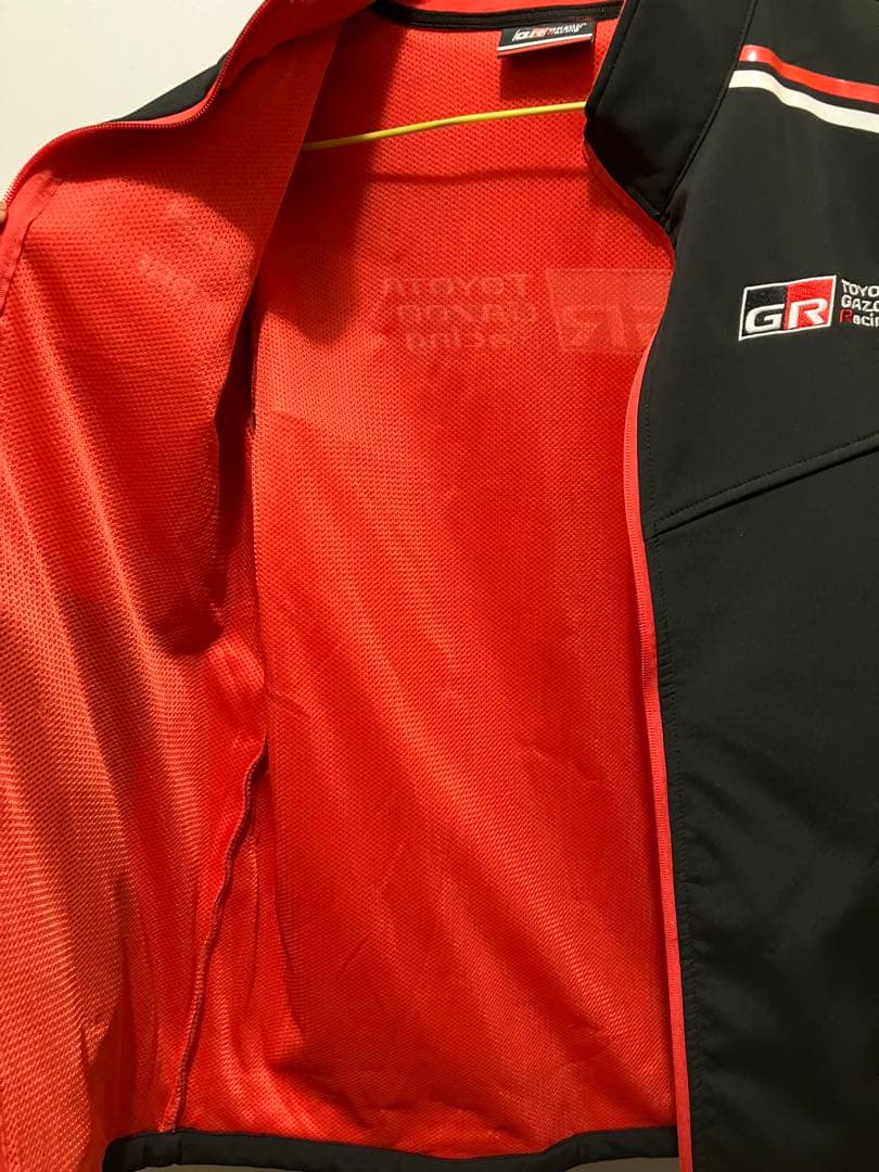 トヨタ GR ガズー レーシング ジャケット