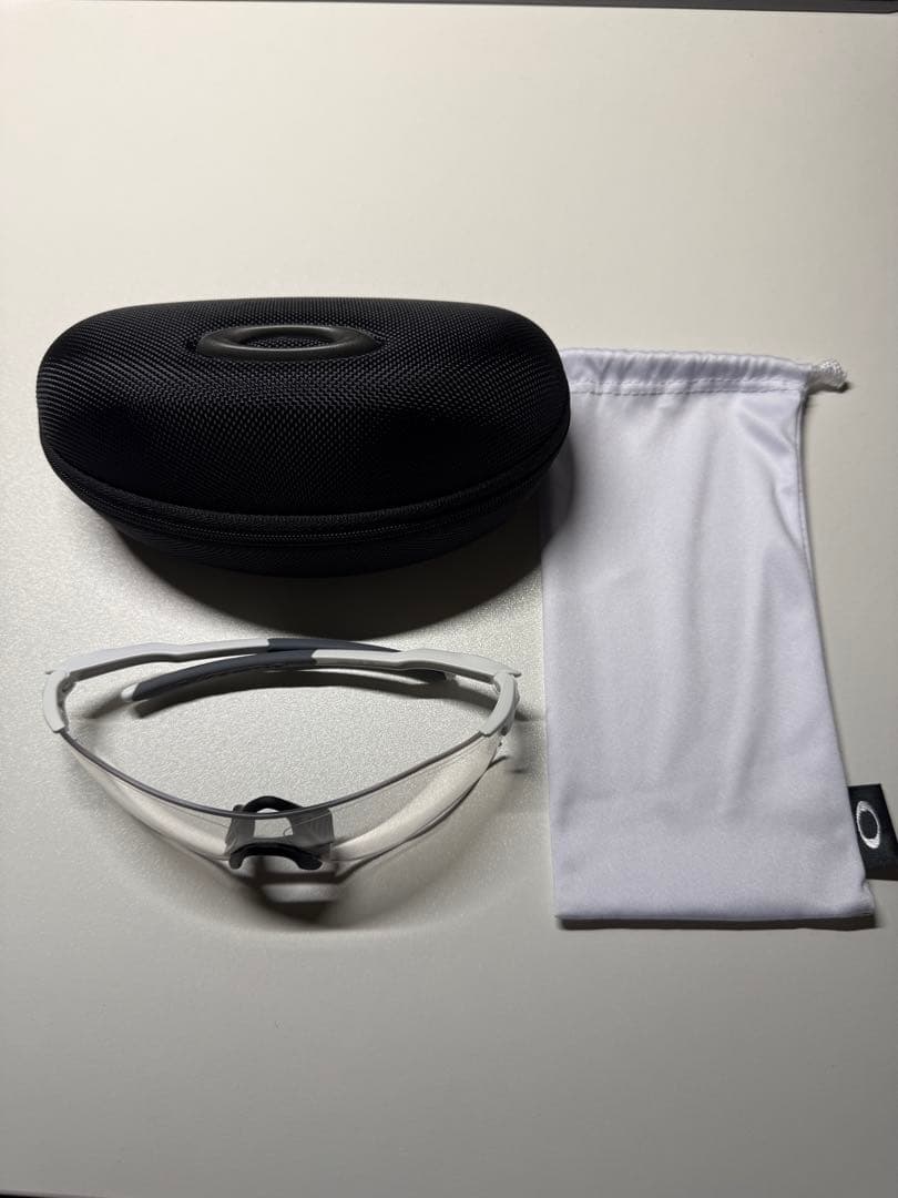 Oakley Radar EVZERO PATH 調光レンズ