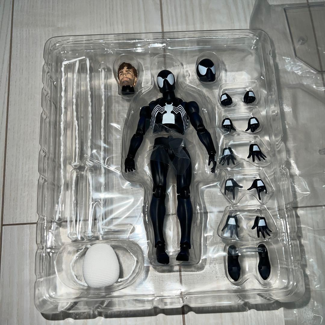 開封品 mafex マフェックス　スパイダーマン ブラックスーツ フィギュア