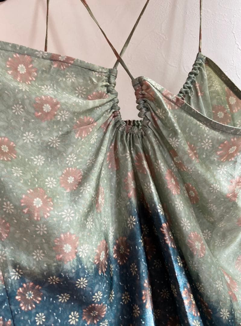 kon様DRIES VAN NOTEN 花柄　キャミソール