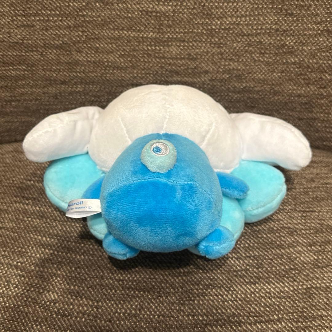 R*̈様 サンリオ　なりきりミャクミャク　ぬいぐるみ　Mサイズ　大阪万博　シナモ