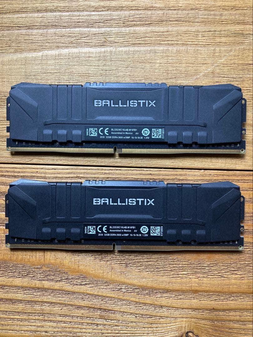メモリー Crucial Ballistix DDR4-3600 64GB 32GBx2