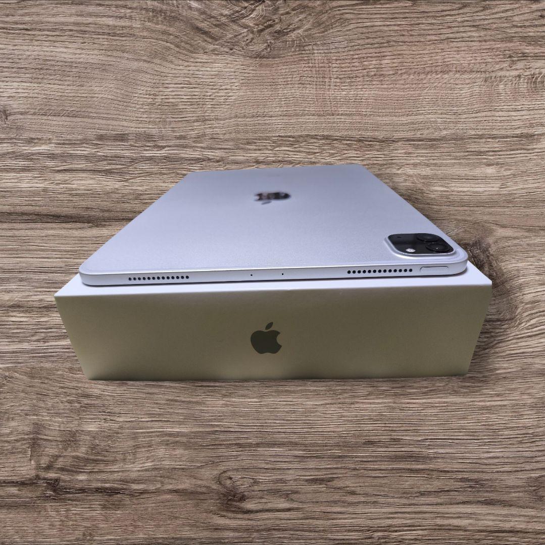 【美品】ipad Pro 11インチ　第二世代　128GB シルバー