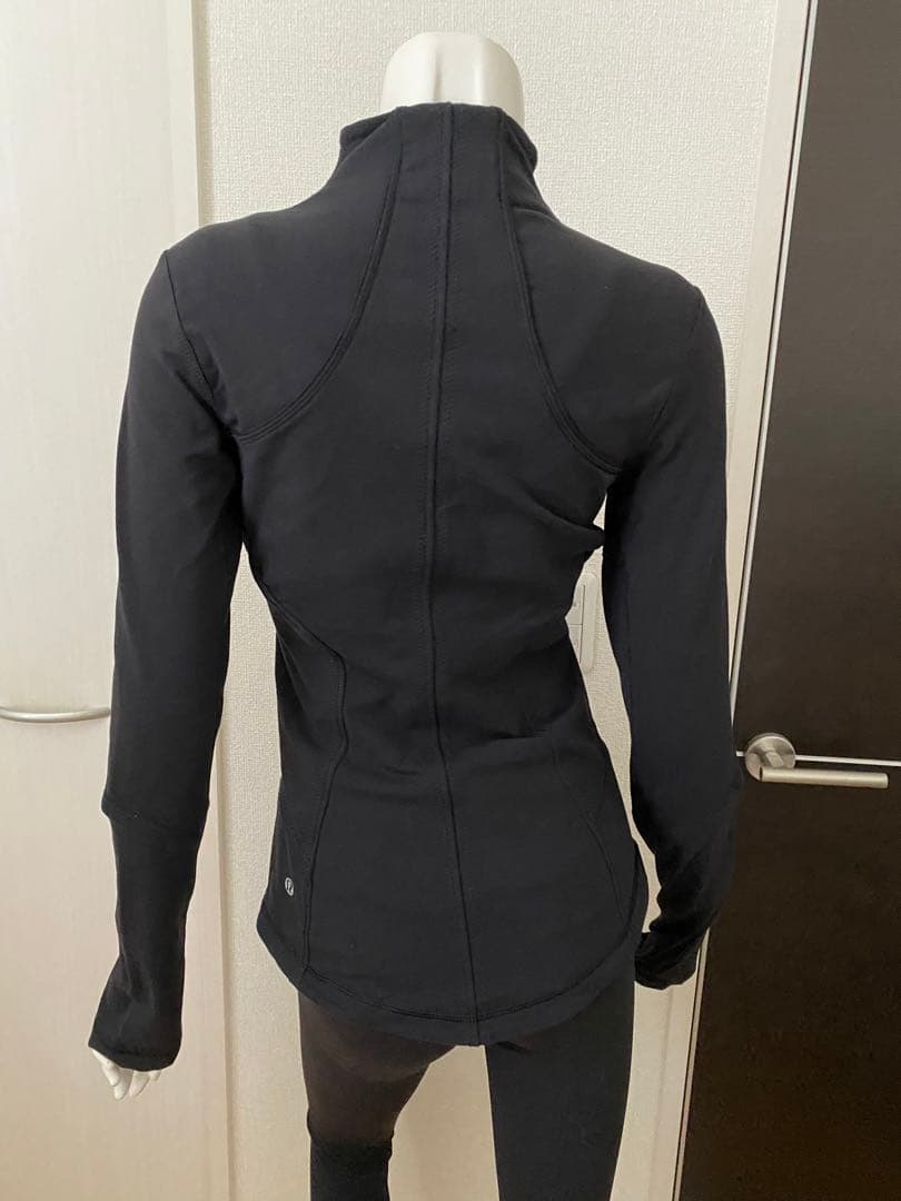 ブラック フルジップ フィットネスジャケット