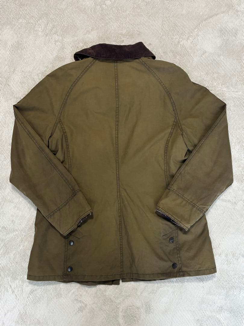 Barbour オイルドジャケット UK 38 オリーブ